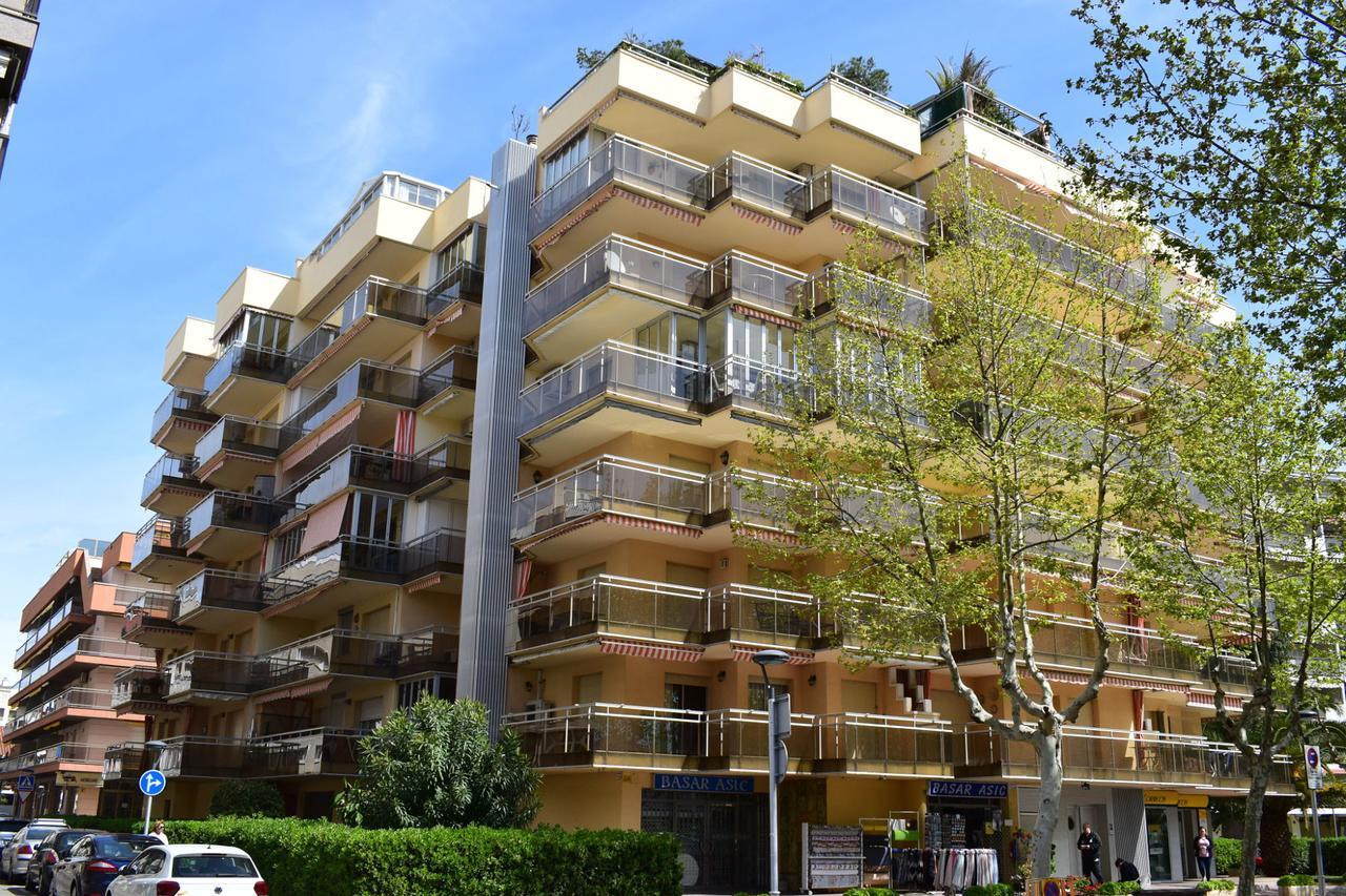 Differentflats Palafox Salou