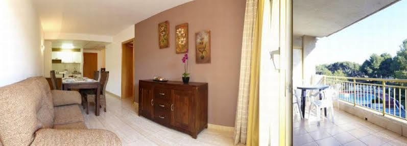 Catalonia Gardens Apartamento *