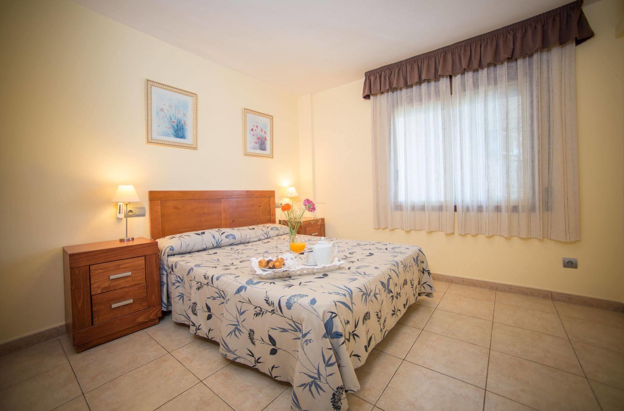 Ona Jardines Paraisol Apartahotel
