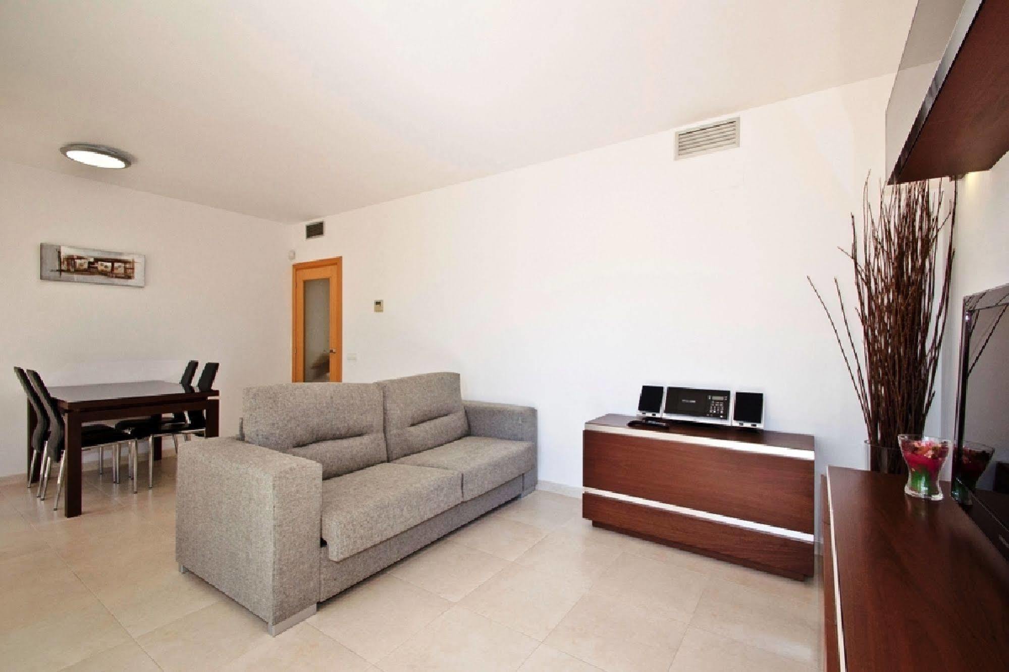 Paradise Village Litoral Costa Dorada *