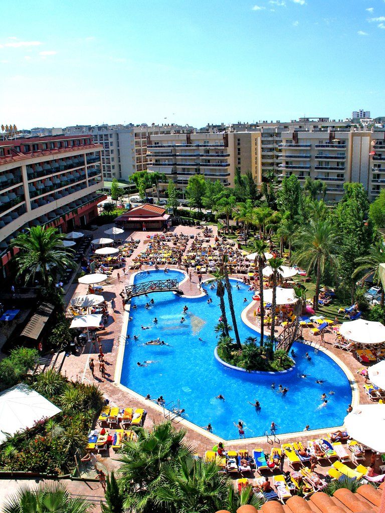 Hotel Ohtels Romana 4*