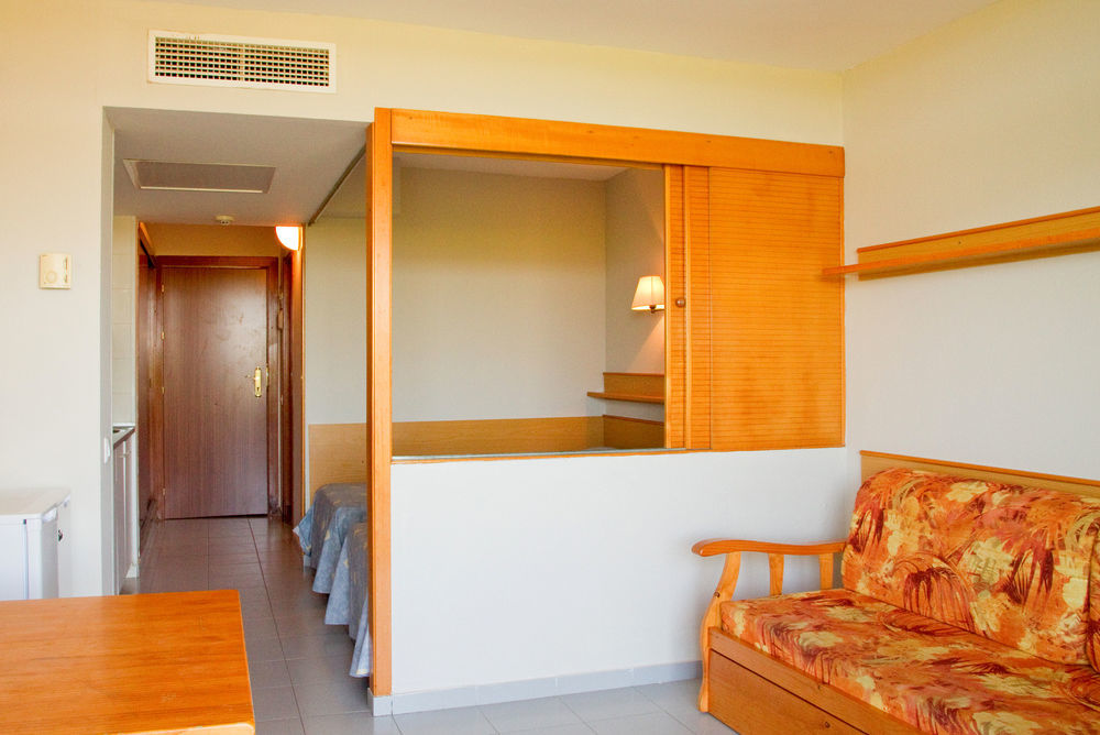 Vendrell Apartment