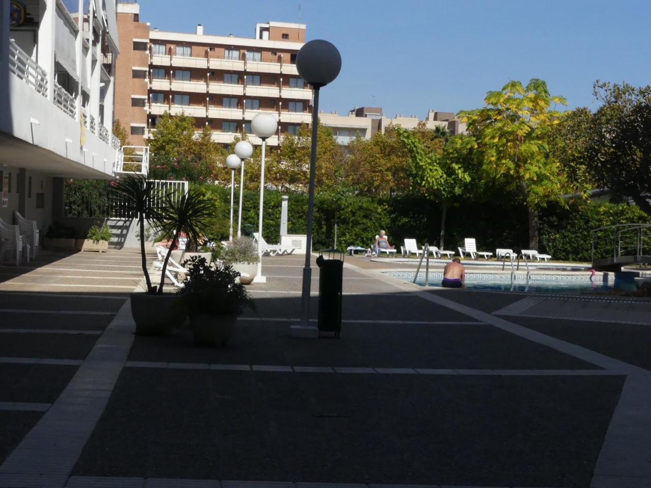 Zeus Royal Apartment