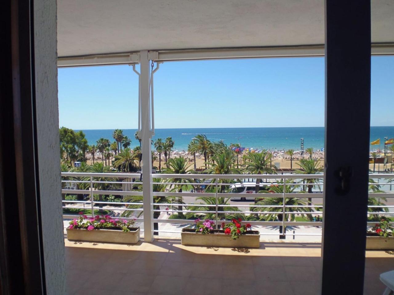 Zeus Alexis Frontal Appartement Salou