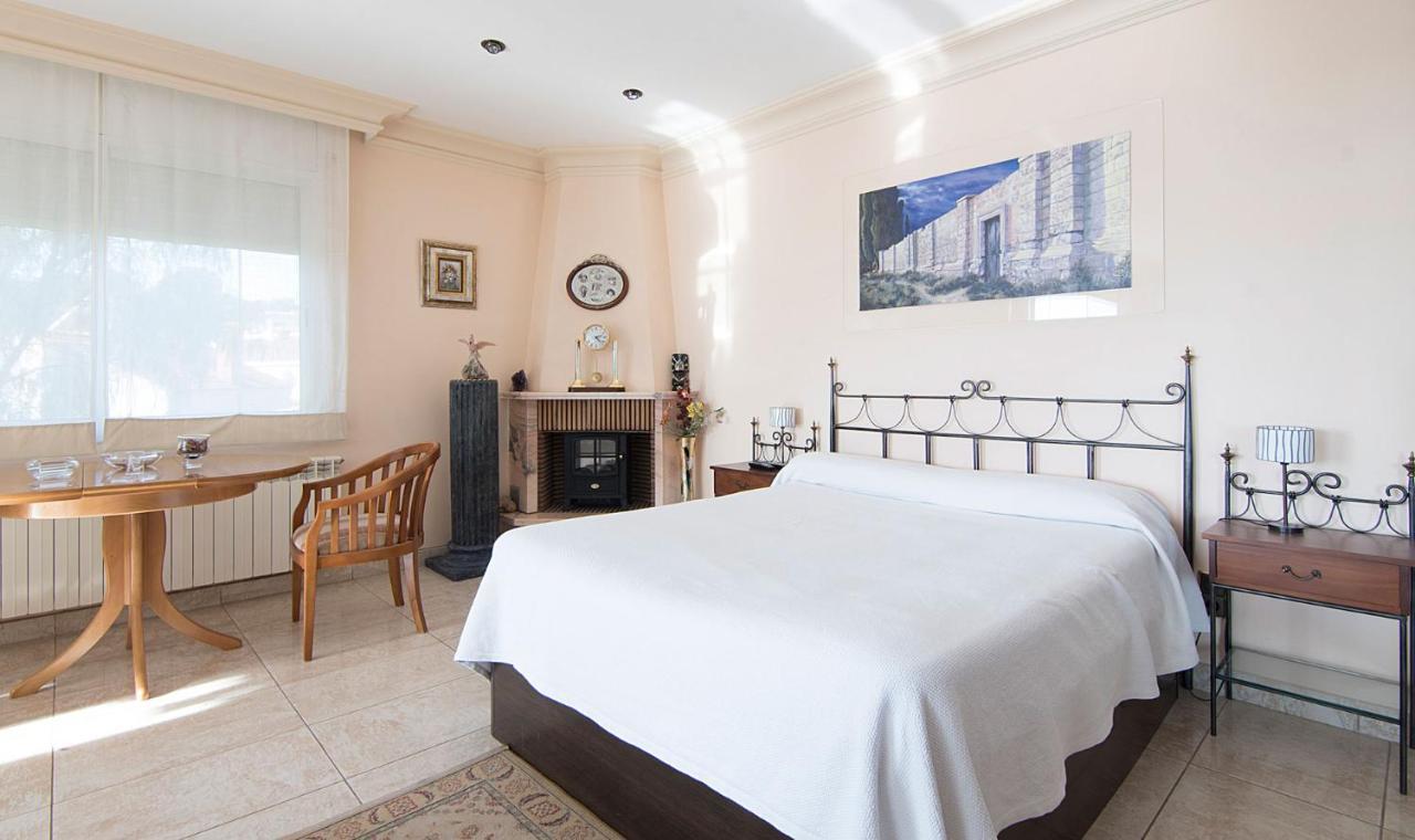 Villa Tarracohomes, Cala Crancs Con Piscina Privada Y Mesa De Billar Salou