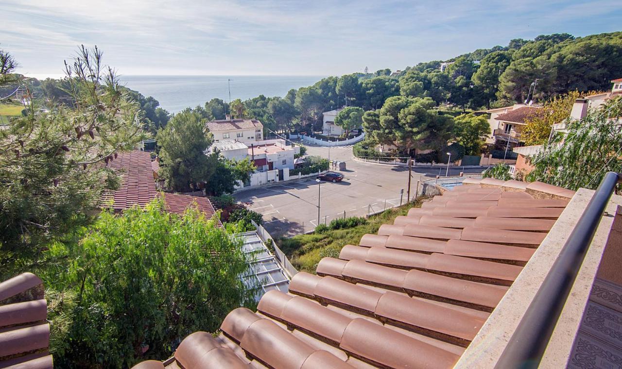Tarracohomes, Cala Crancs Con Piscina Privada Y Mesa De Billar