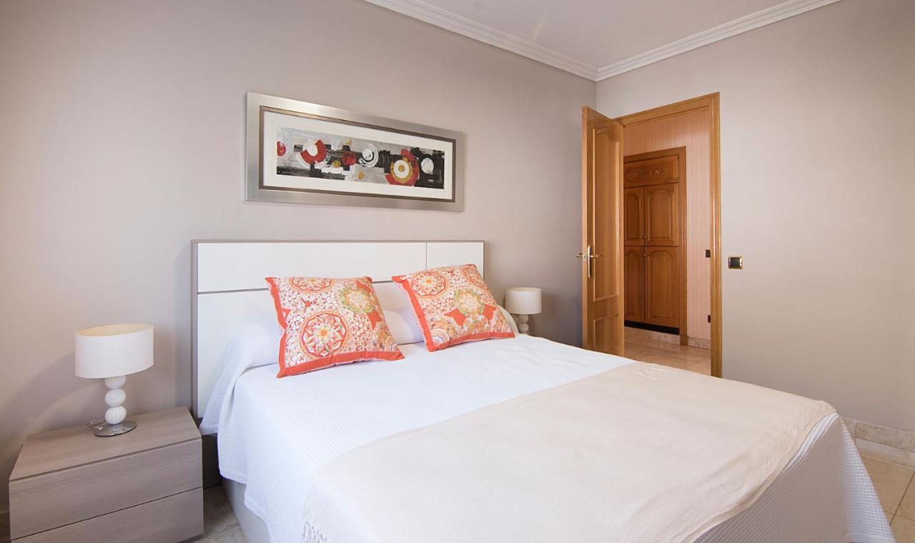 Tarracohomes, Cala Crancs Con Piscina Privada Y Mesa De Billar Villa Salou