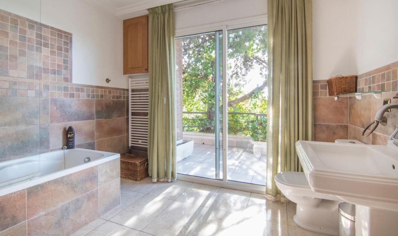 Tarracohomes, Cala Crancs Con Piscina Privada Y Mesa De Billar * Salou