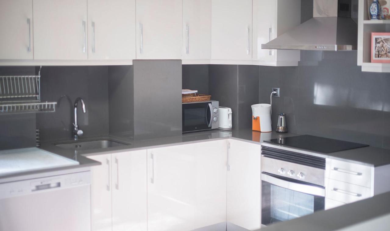 Tarracohomes, Cala Crancs Con Piscina Privada Y Mesa De Billar Villa