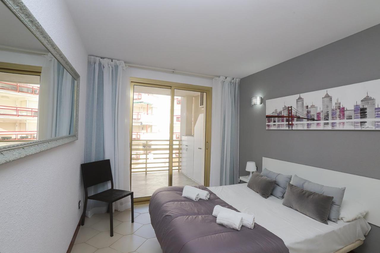Diferentflats Novelty Salou