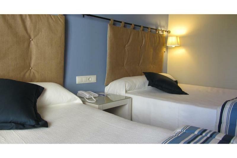 Hotel Portaventura Roulette - Includes Unlimited Access To Portaventura Park & 1 Access To Ferrari Land Salou