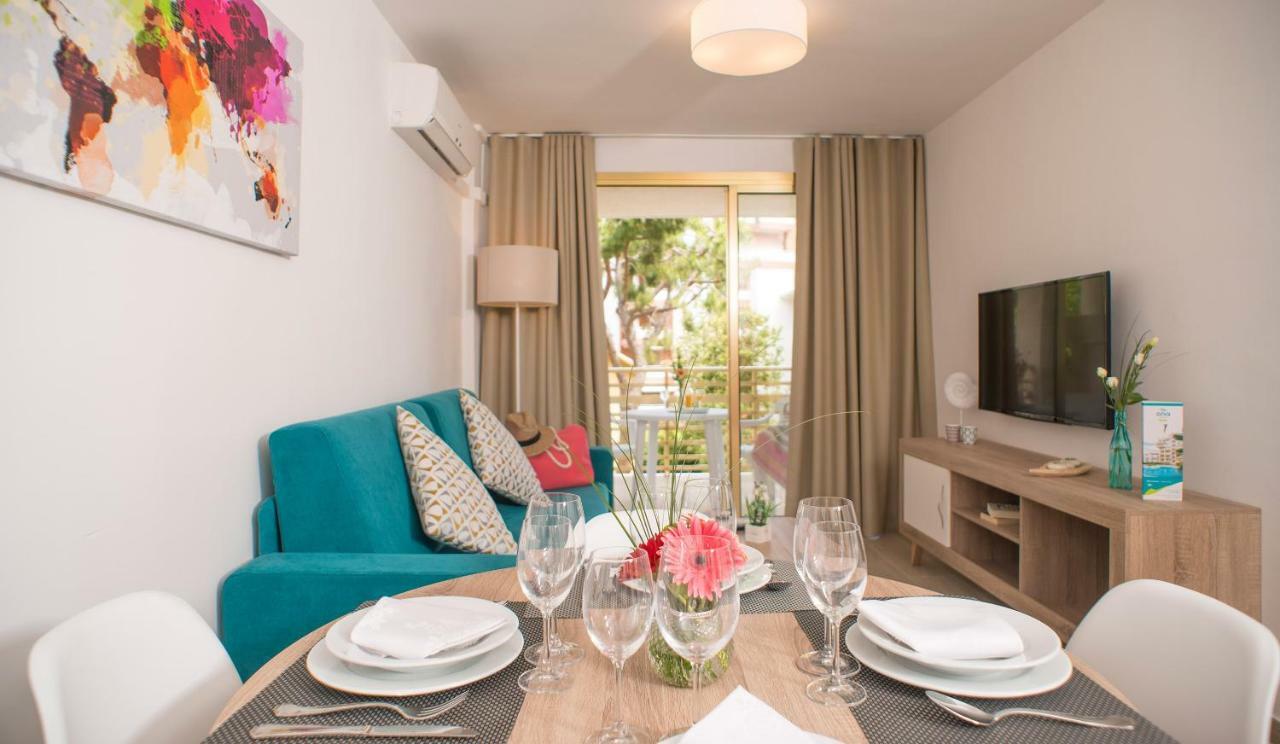 Ona Apartahotel 3*