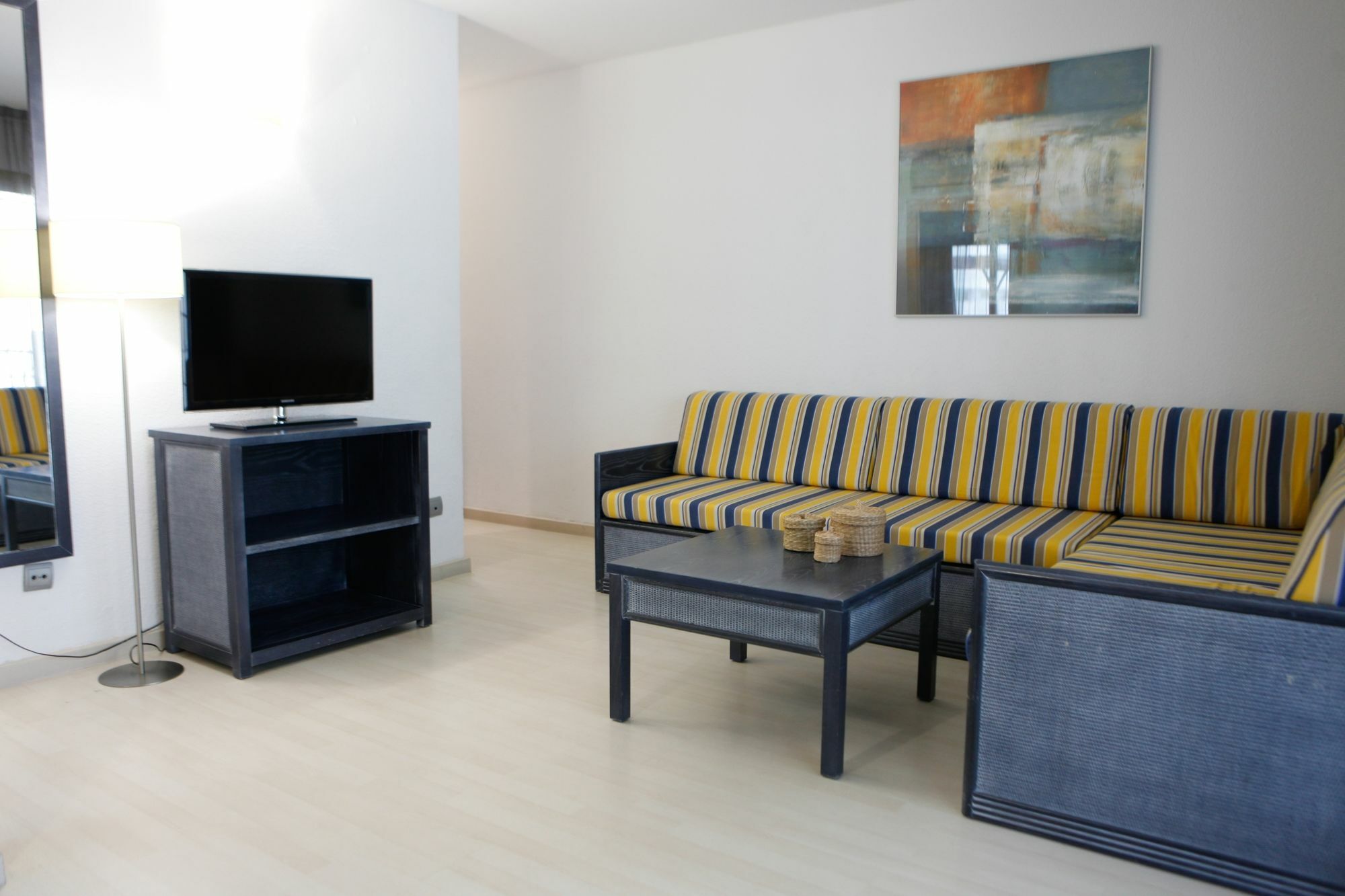 Acacias Apartamento *