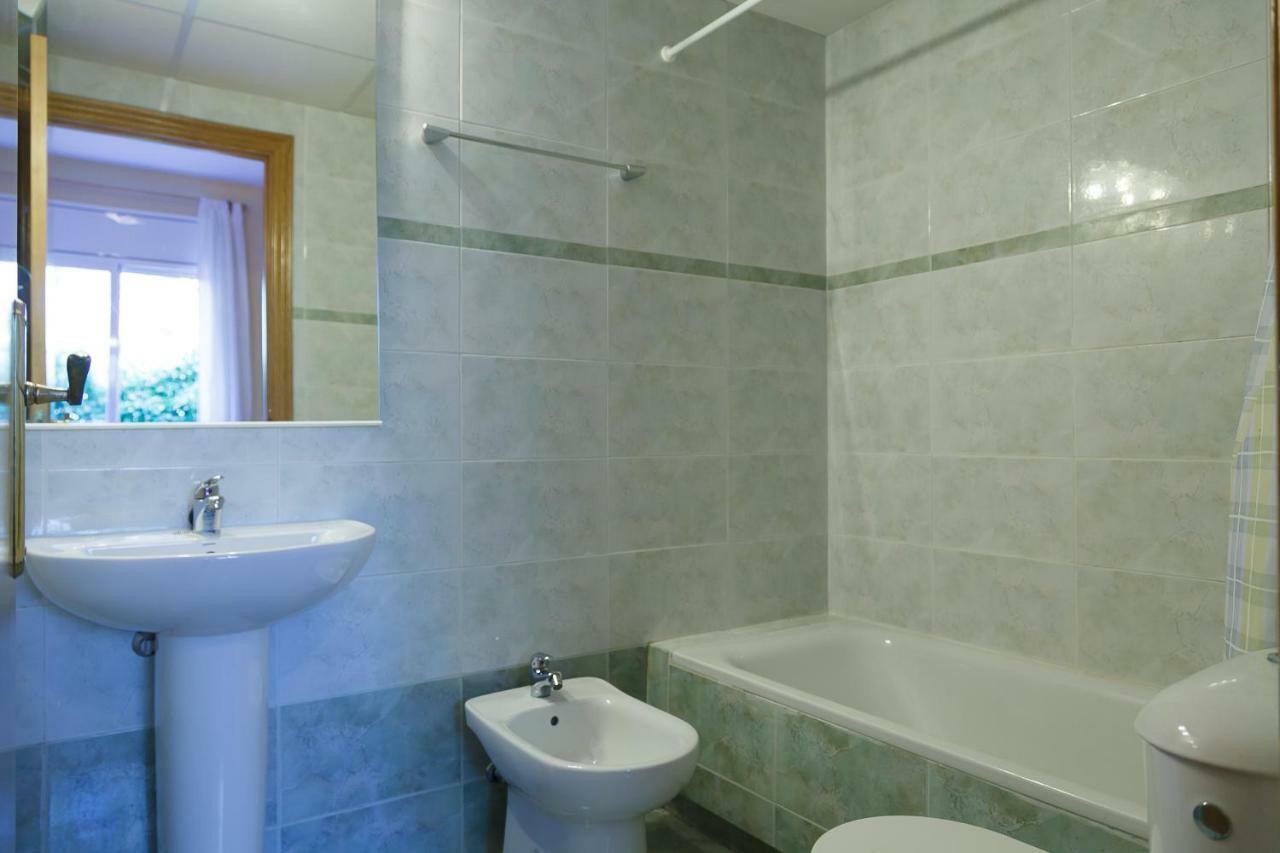 Uhc Golden Pineda Appartement *