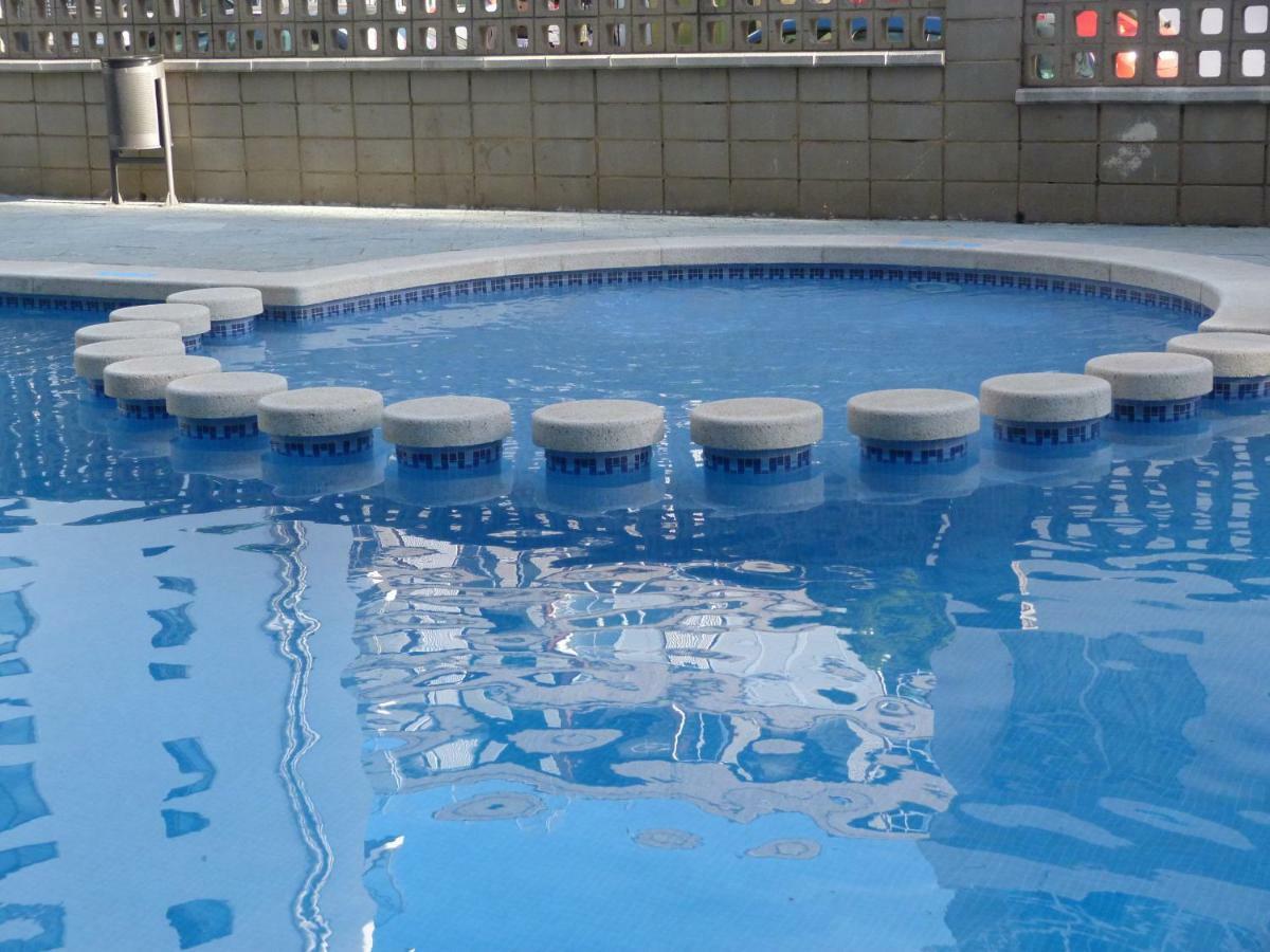 Saloublues, Penthouse, Pool, Big Terrace Apartamento *