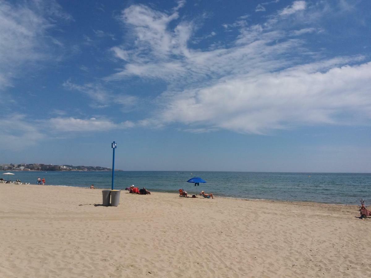 Economico 2a Linea Playa Appartement Salou