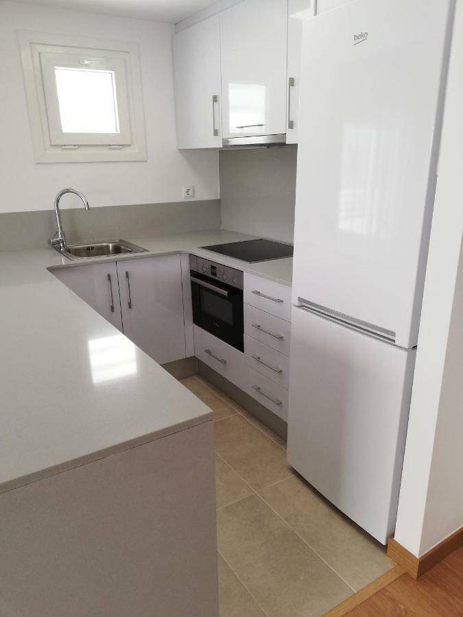 Live Apartment *