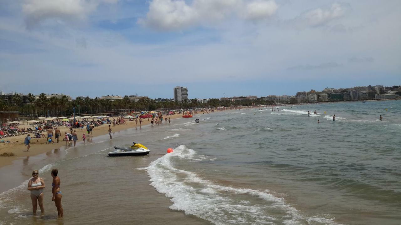 In Salou, Escaladei Salou