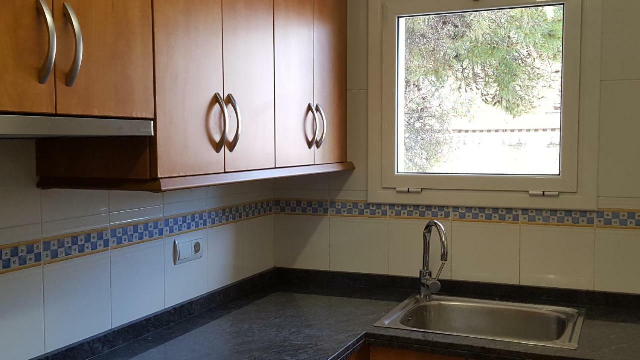 Apartamento Cerca De Playa Y Zona Turística Apartamento *
