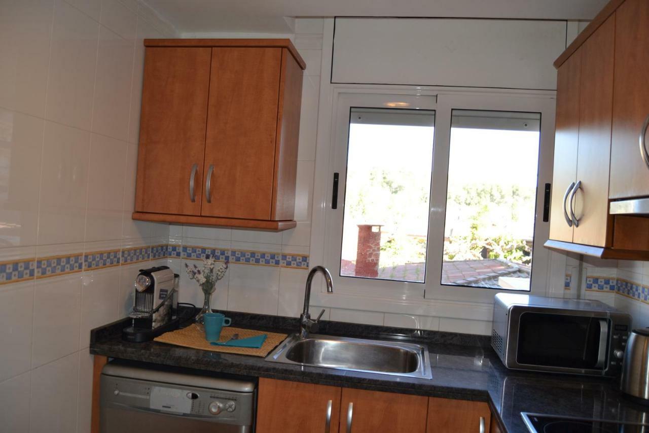 Luminoso Y Amplio Apartamento En Con Piscina Salou