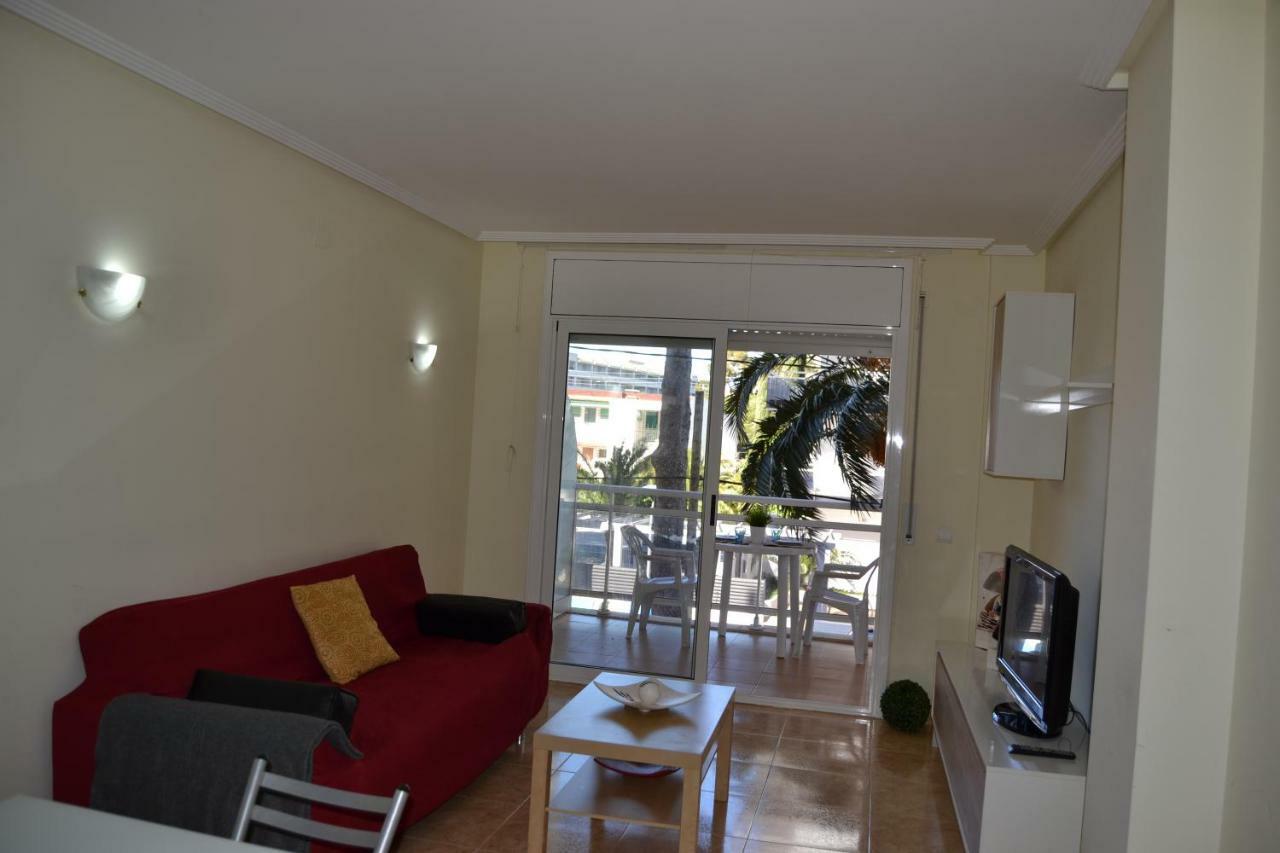 Apartamento Luminoso Y Amplio Apartamento En Con Piscina Salou