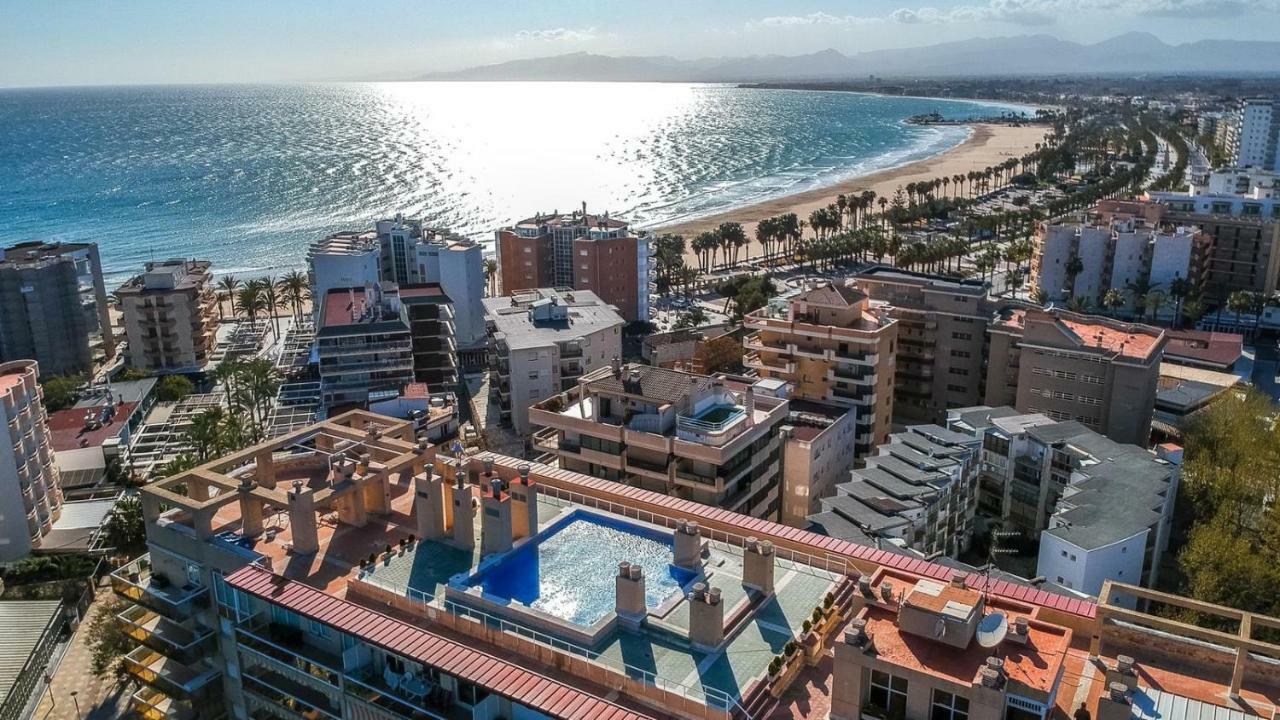De Luxe Con Piscina Salou