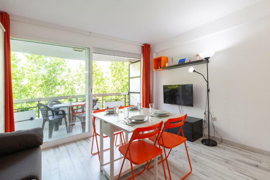 F&p Primera Línea De Mar. Apartamento *