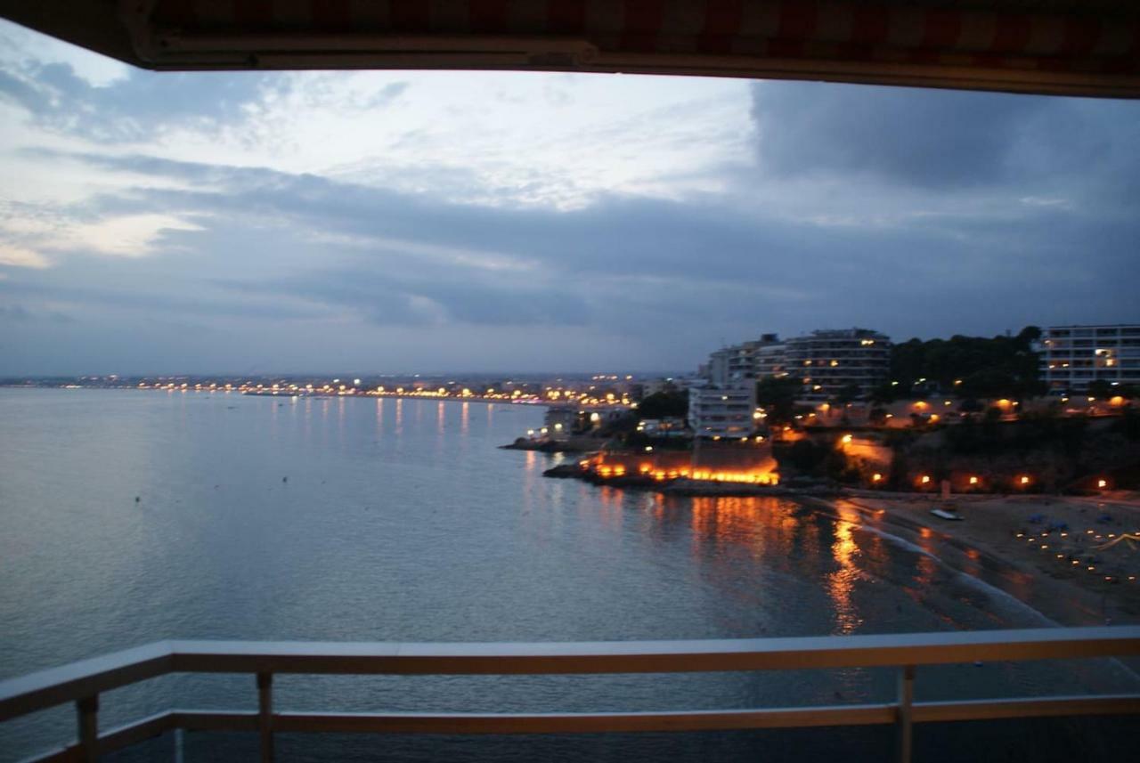 Bahia Sobre El Mar