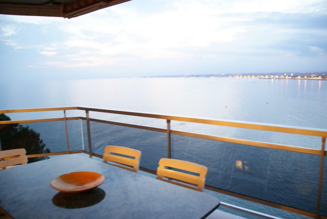 Apartment Bahia Sobre El Mar Salou