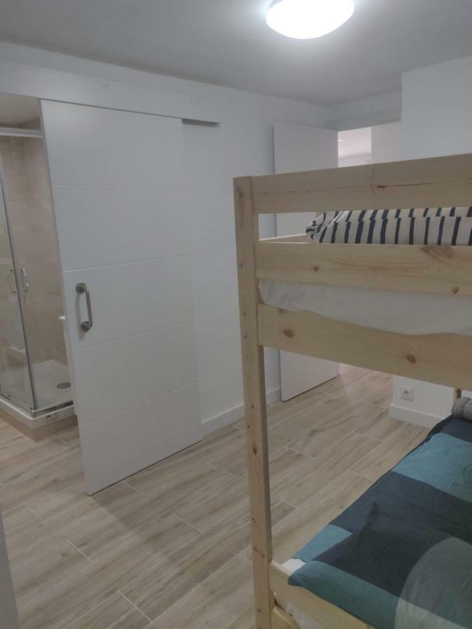 Lovely 2 Bed 2 Bath Near To Beach: Amposta Apartamento *