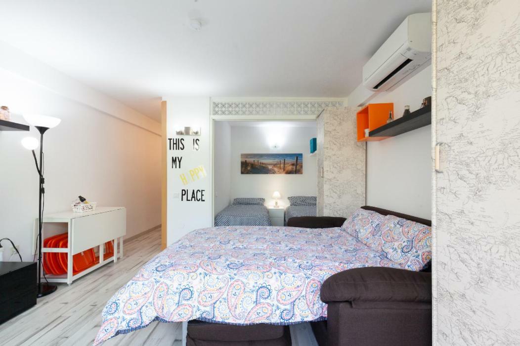 F&p Primera Línea De Mar. Apartamento Salou