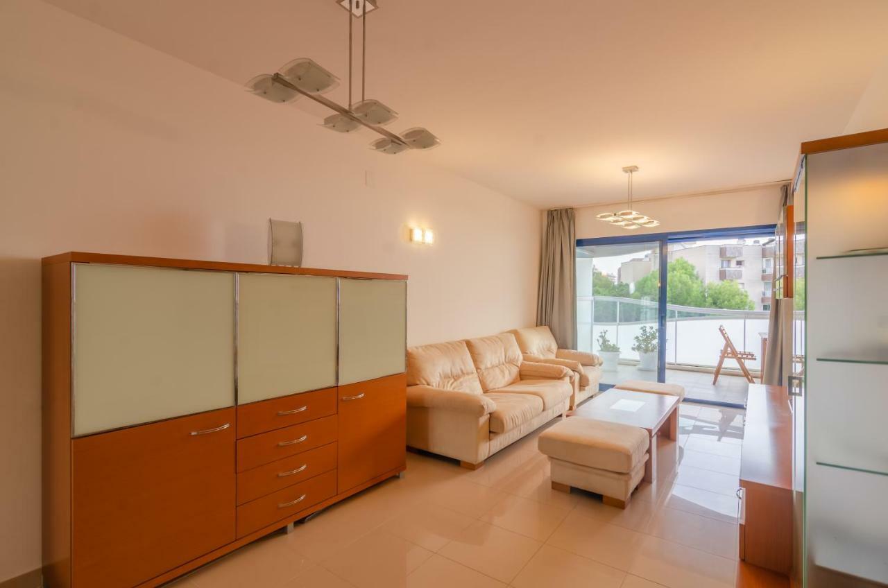 Apartment Ones ***maxtime***