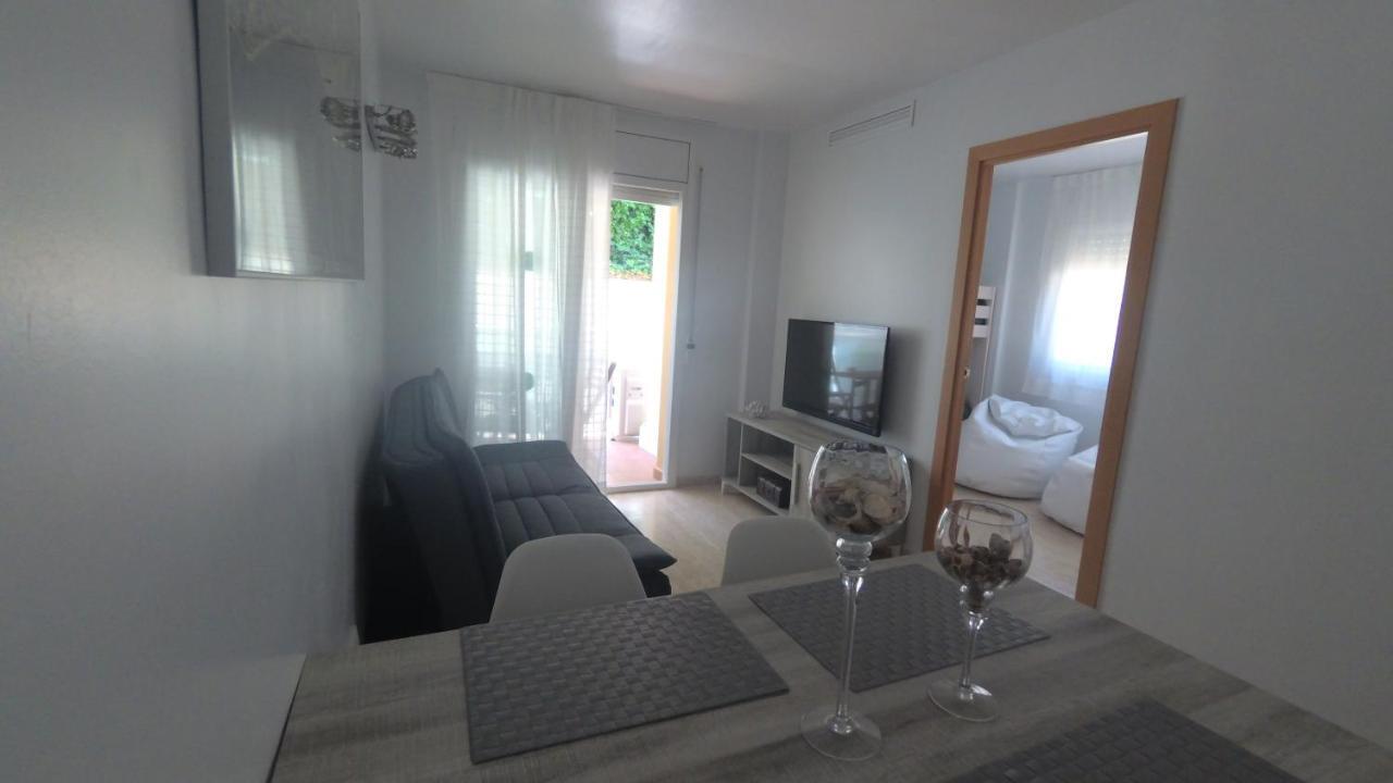 Pool, Beach, Golf & Hard Rock In Appartement Salou