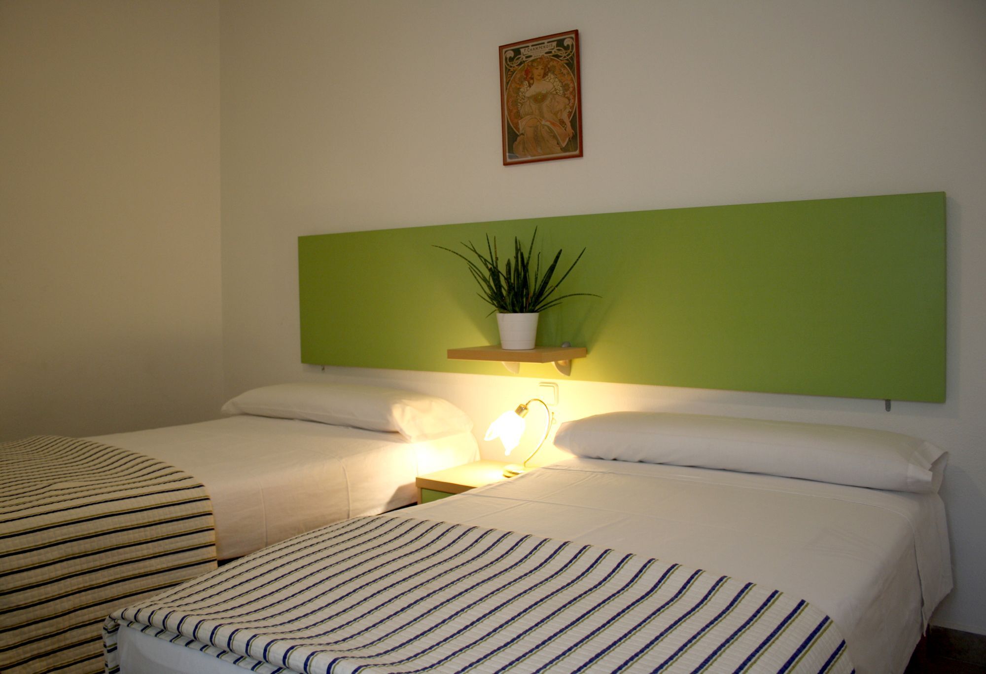 Apartamento In A House - Sh06