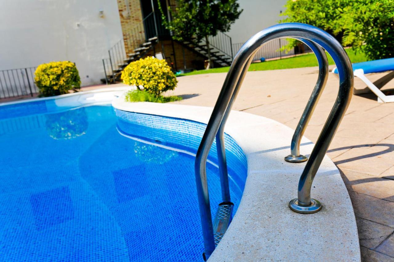 Vilanova Pool