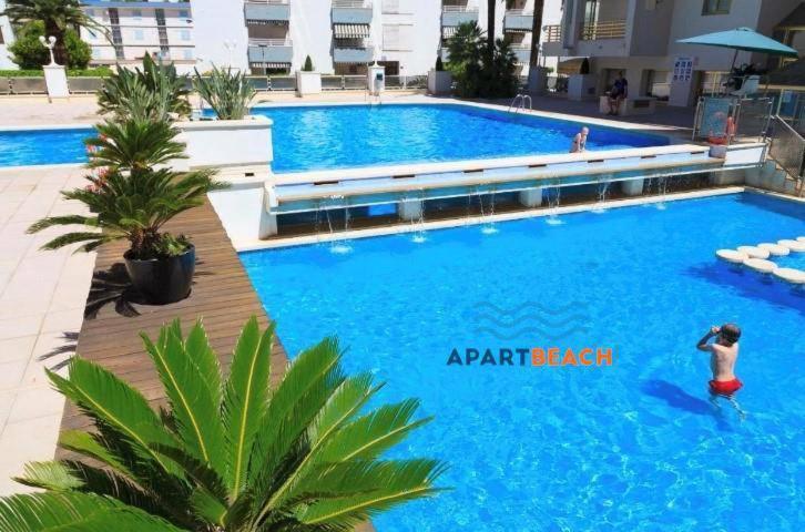 Apartbeach Novelty Climatizado Frente Playa Apartamento *