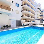 Uhc Senator Apartments