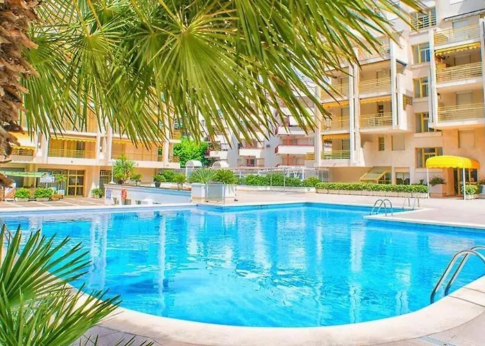 Salou ,Novelty, Primera Linea Del Mar