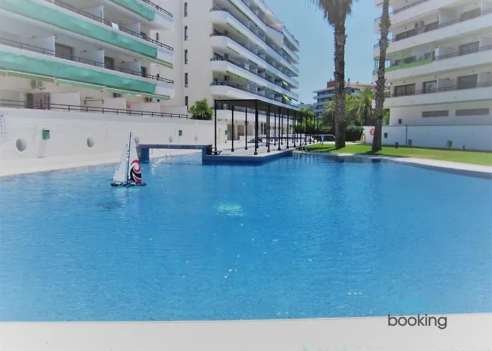Complejo cannes, piscina y céntrico