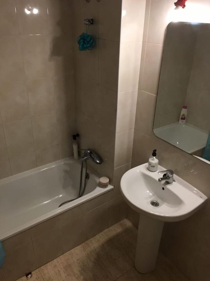 Habitación en casa particular Residencial Aqua - La Pineda *