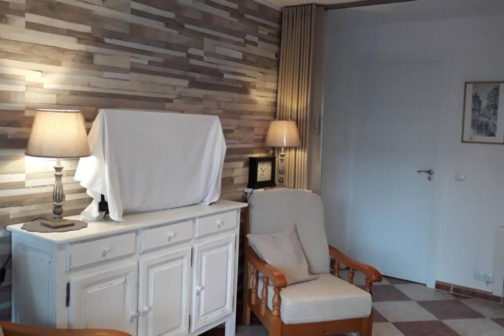 Port Aventura / Bord De / Ideal Pour Petite Famille Salou