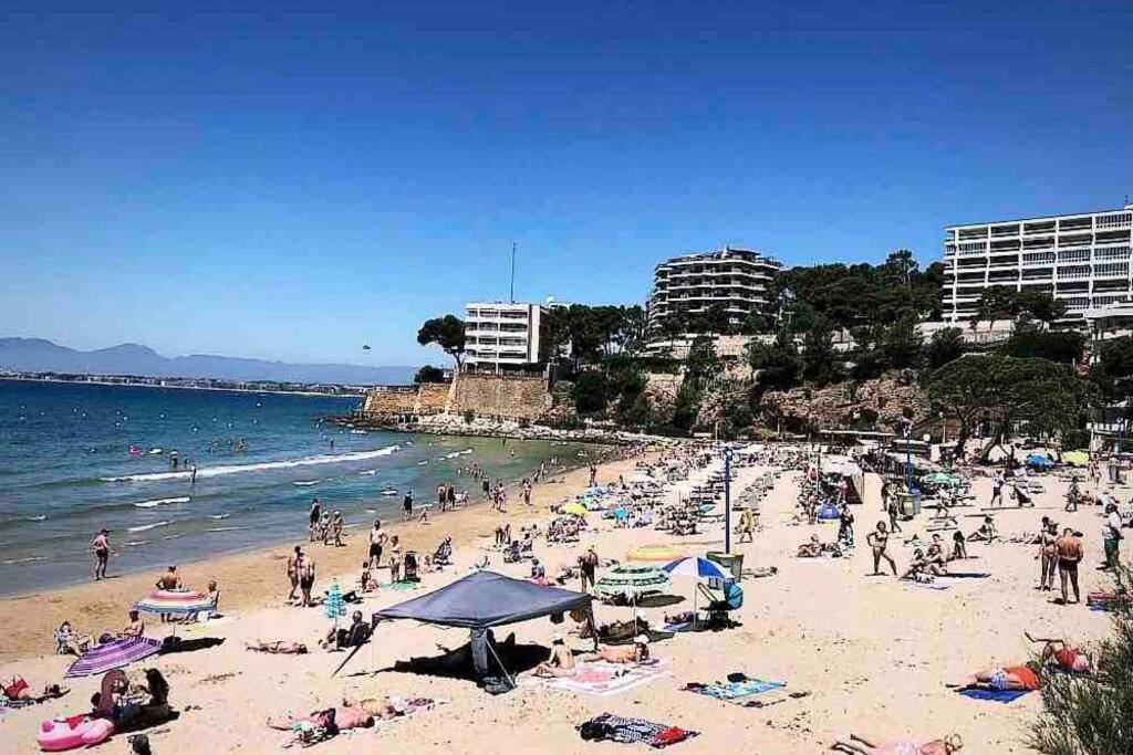 Apartsalou Tati Salou