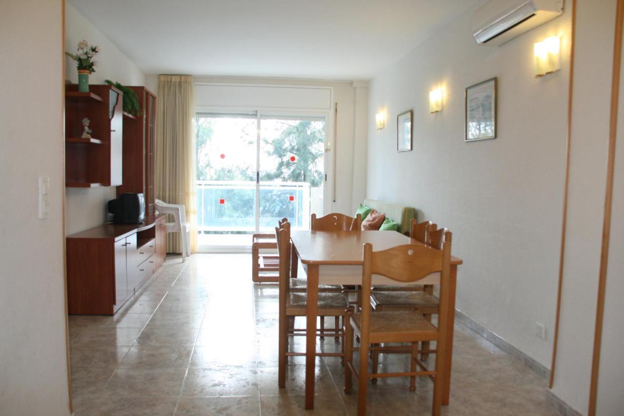 Apcostas - Village Park