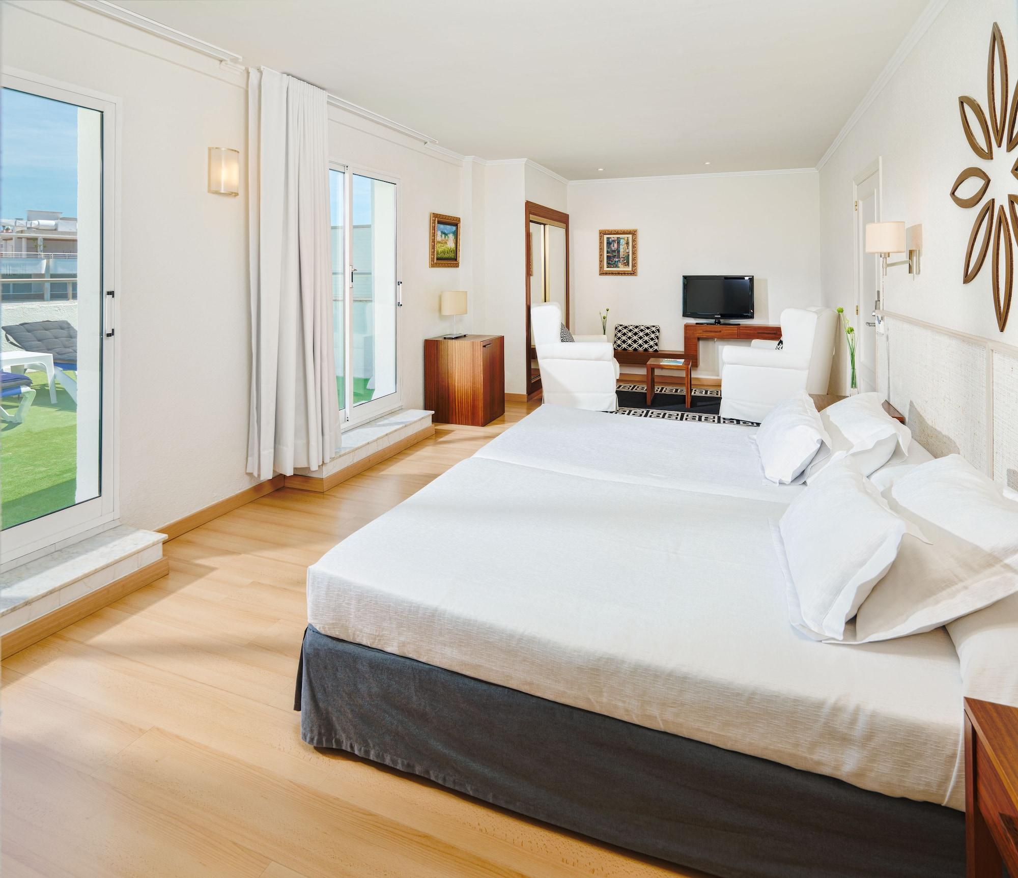 H10 Delfin - Adults Only Hotel Salou