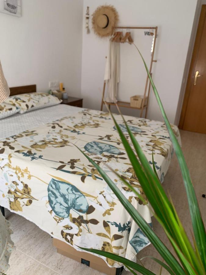 Residencial Aqua - La Pineda Habitación en casa particular