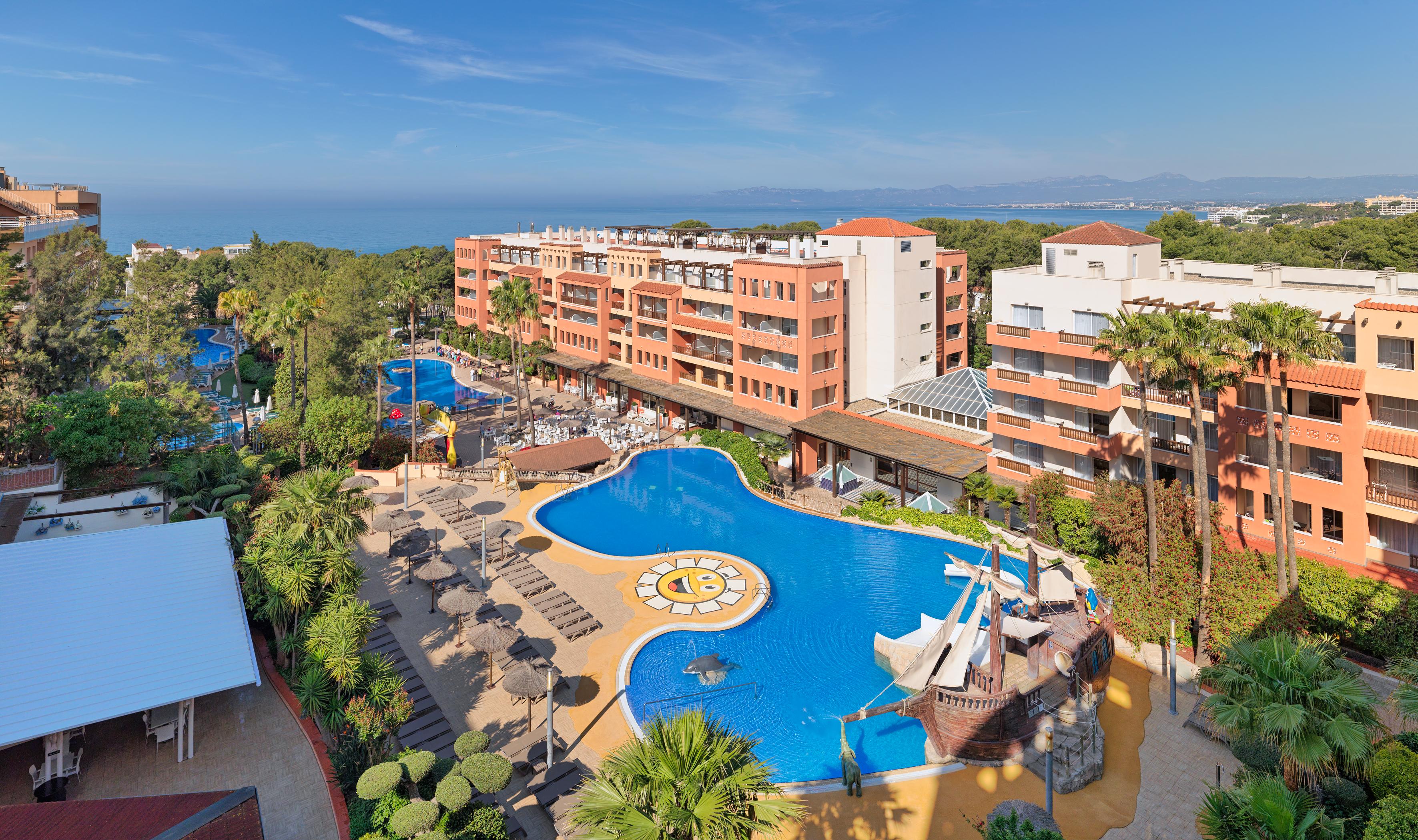 Hotel H10 Mediterranean Village Salou