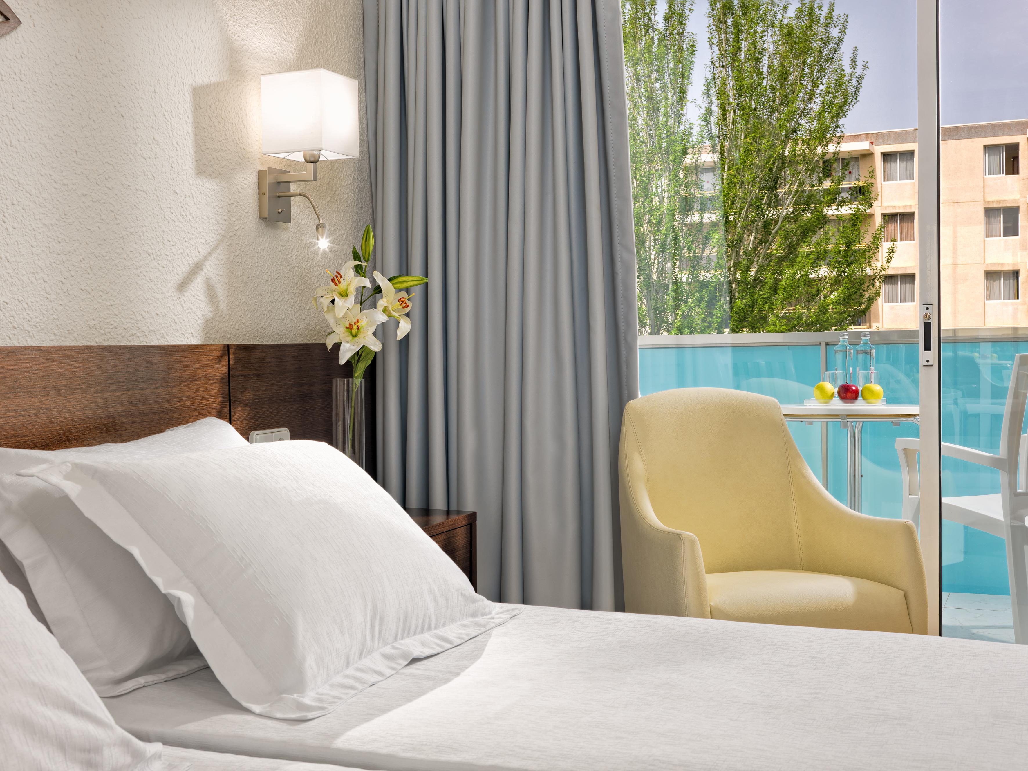 H10 Delfin - Adults Only 4*