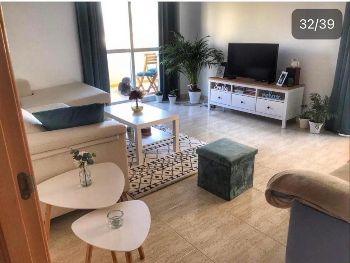 Residencial Aqua - La Pineda Habitación en casa particular *