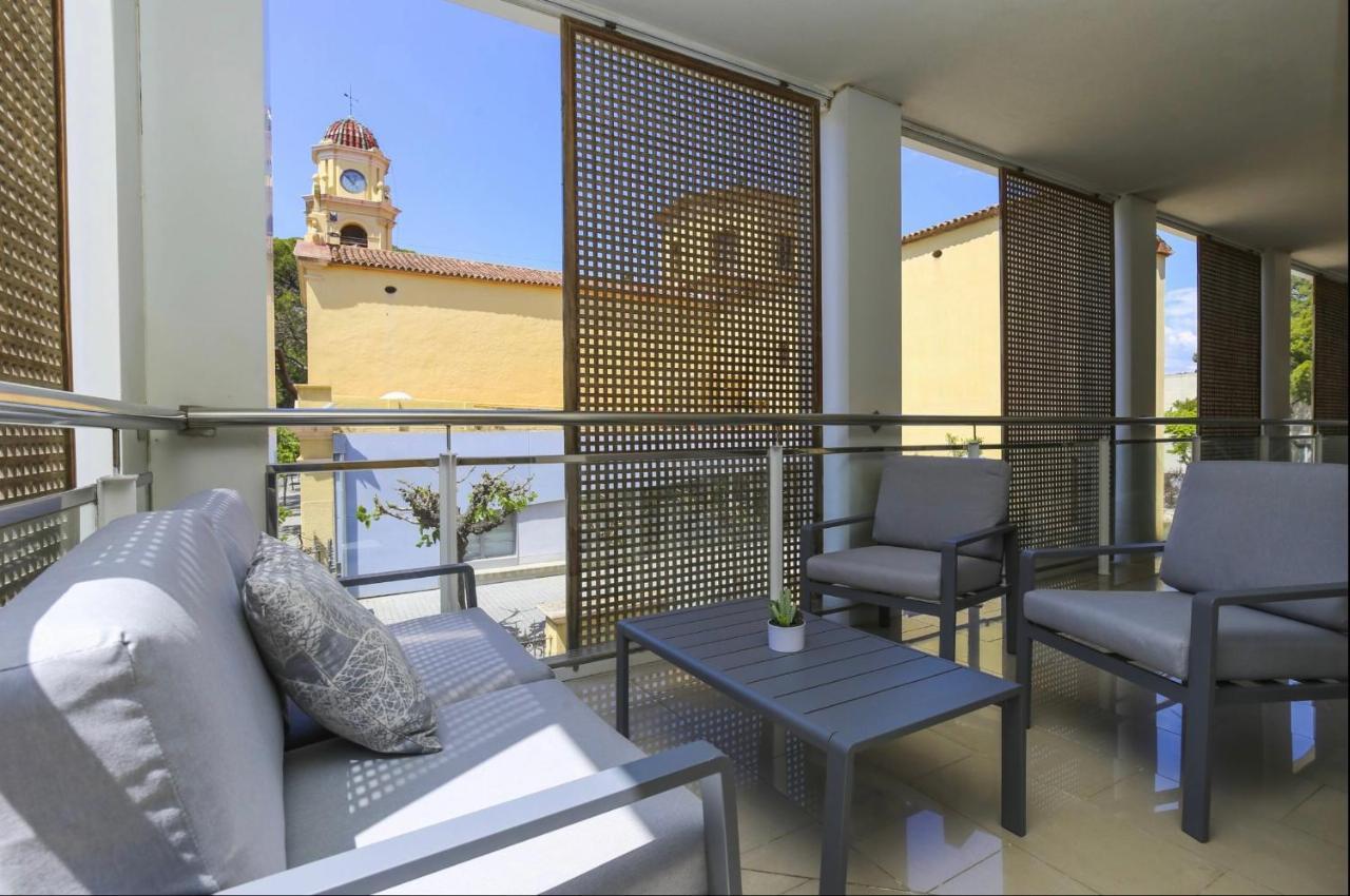 Solimar 10 Solo Familias Con Parking Y Piscina * Salou