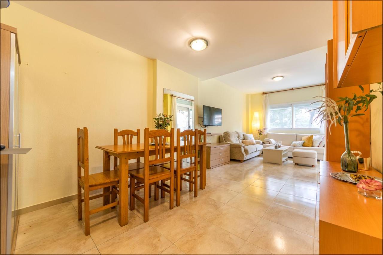 Homes & Go Golden Pineda Apartment